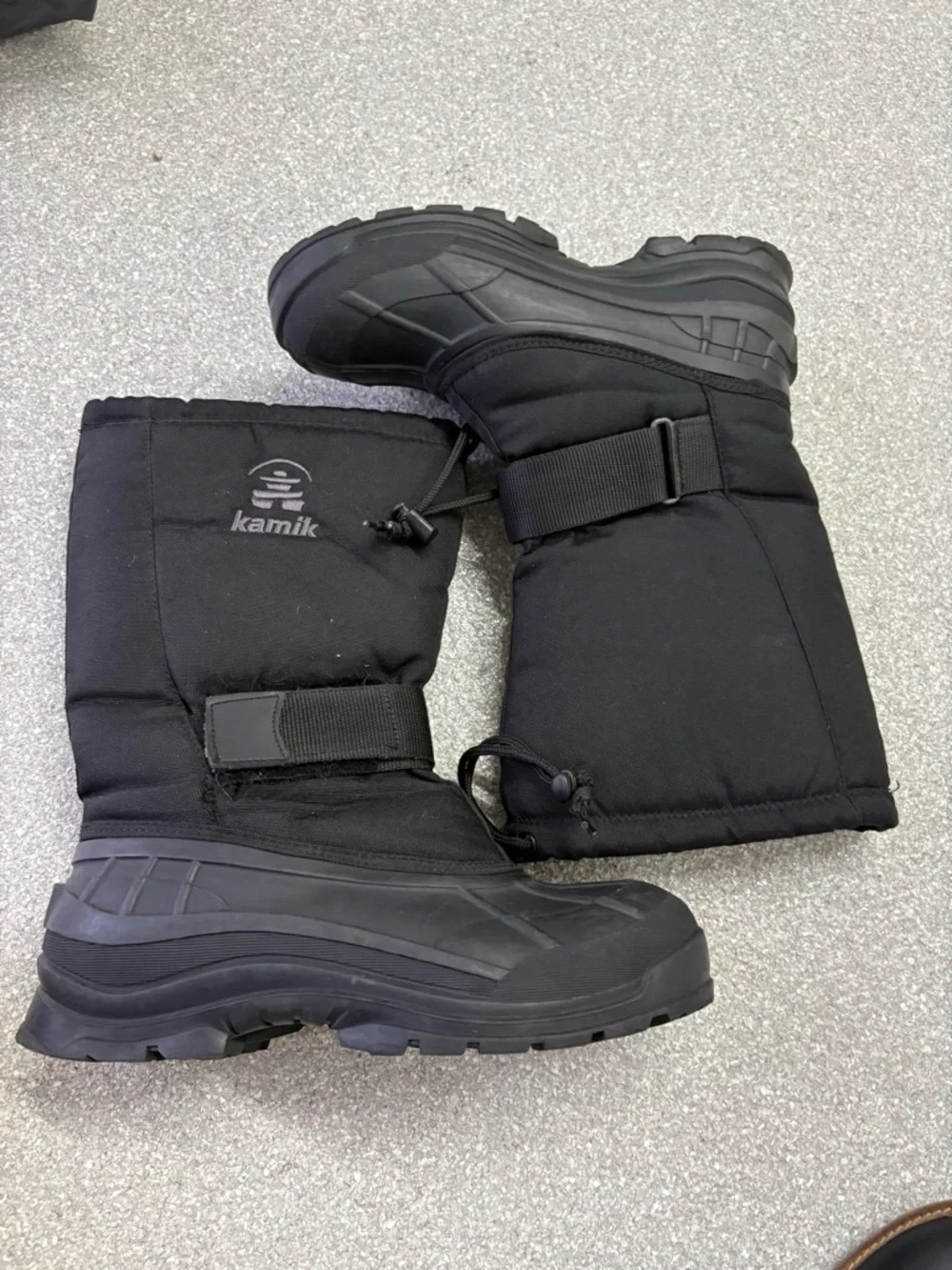 Kamik Black Waterproof Insulated Winter Boots men’s size 10